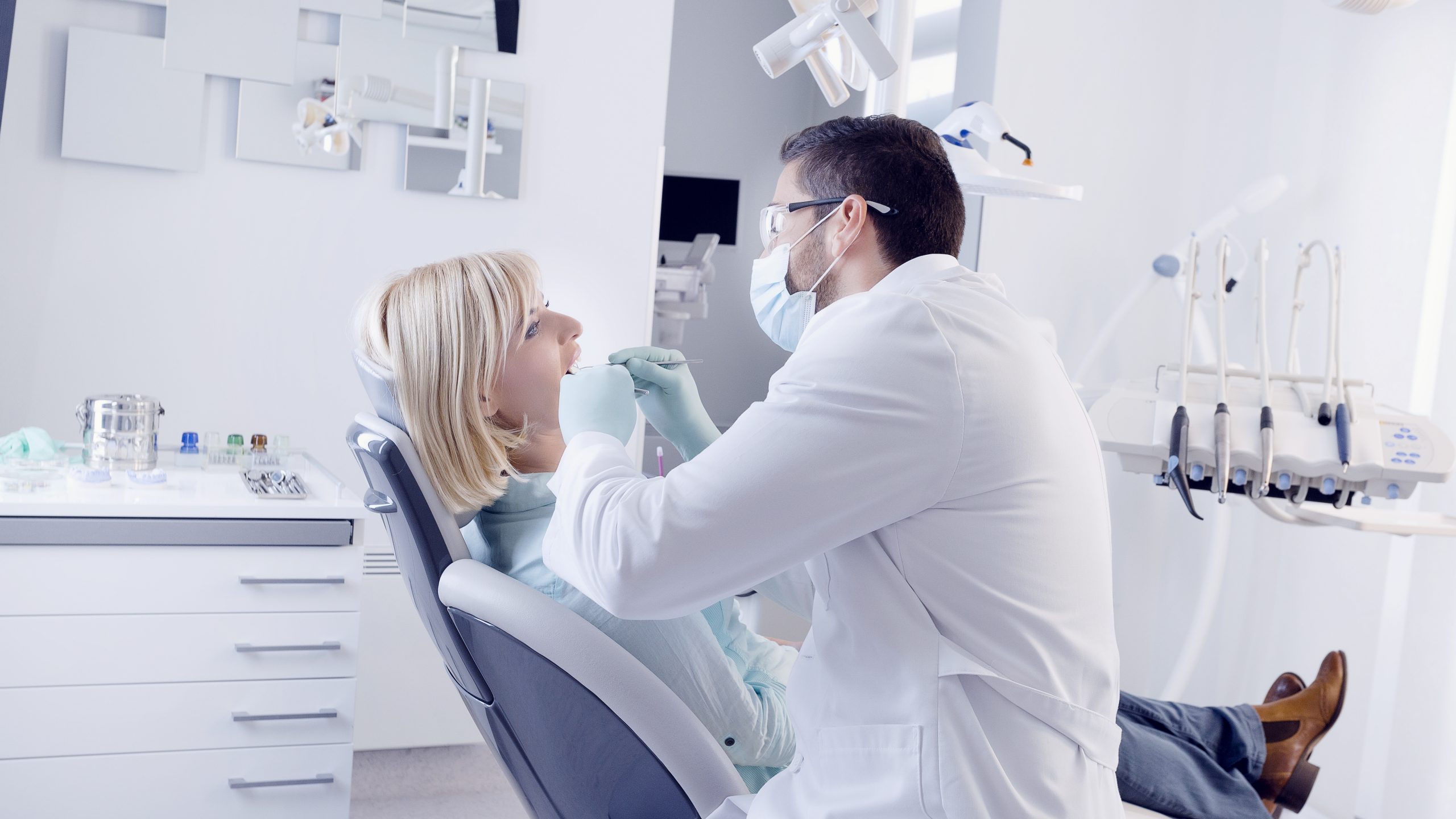 Dentist in Lomita, CA